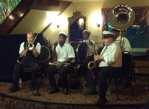 creole_queen_band