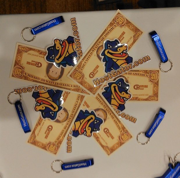 hostgator_merch02